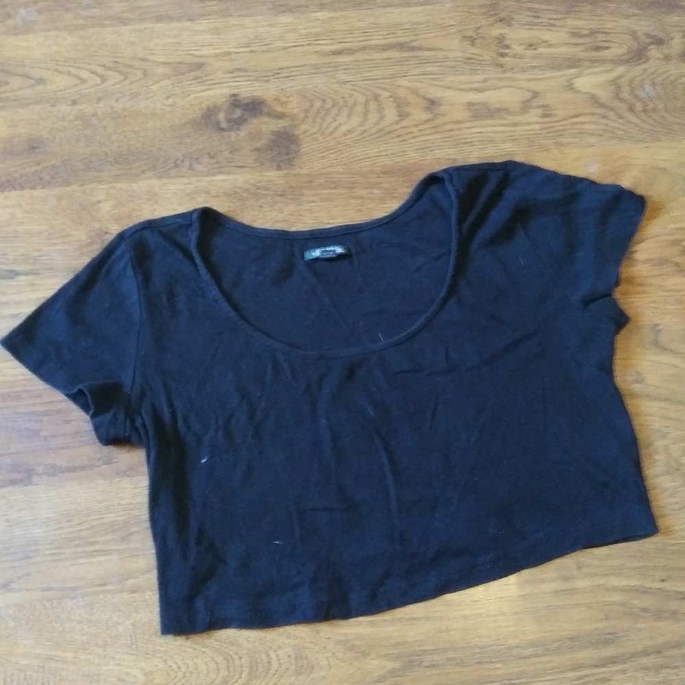 Wild Fable black crop Tshirt women's large